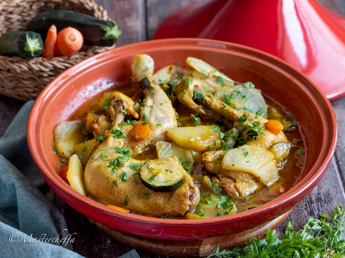 Tajine di pollo e verdure, ricetta nordafricana - Mastercheffa
