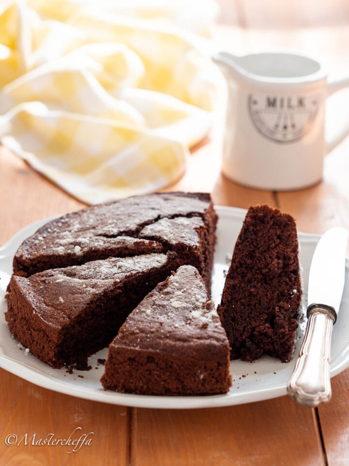 torta agli albumi e cacao