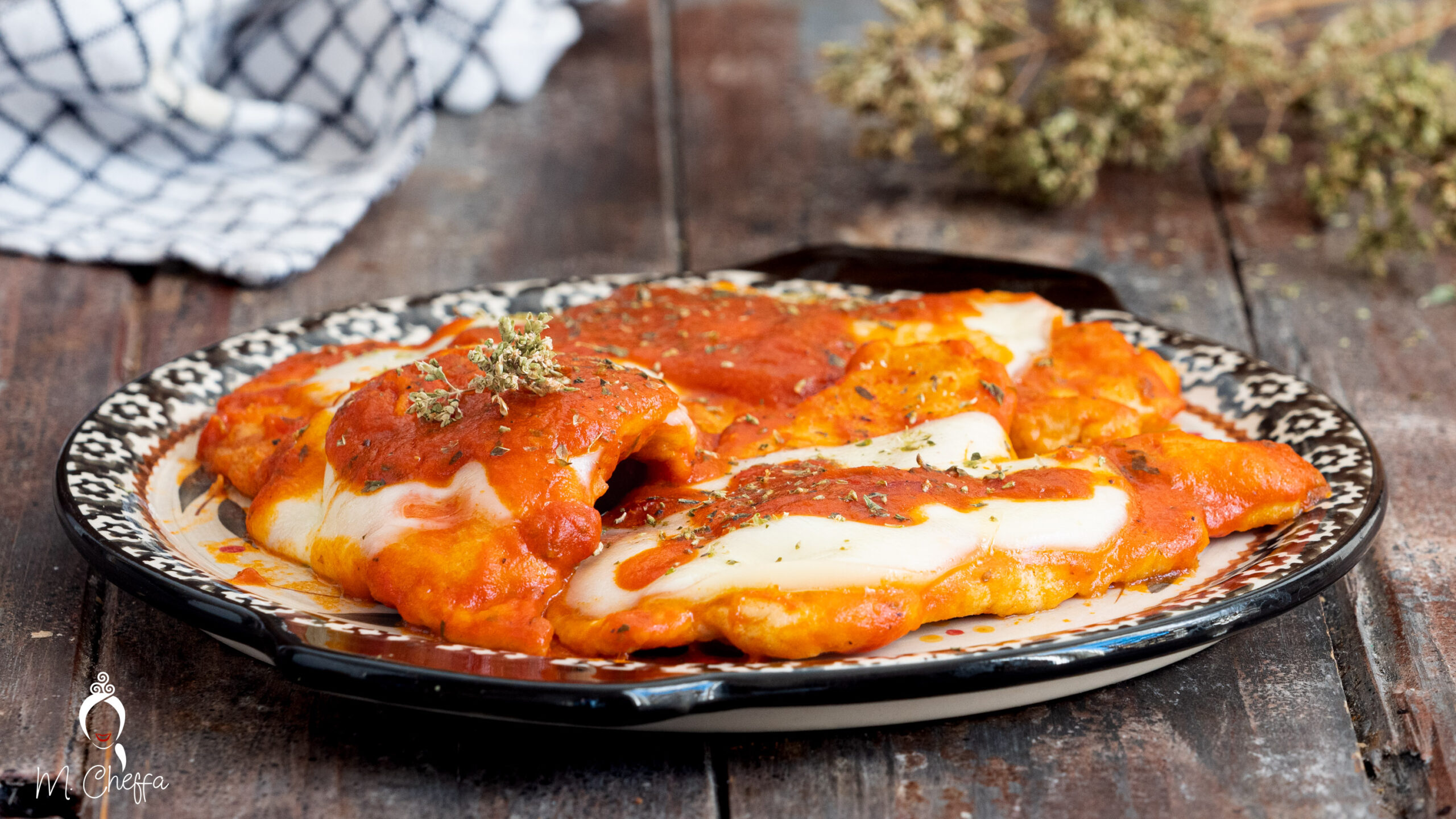 PETTO DI POLLO ALLA PIZZAIOLA morbido e filante, ricetta facile