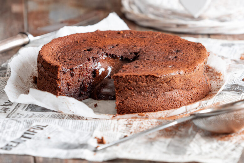 Torta mascarpone e cioccolato dal cuore fondente