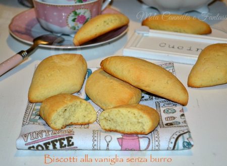 Biscotti alla vaniglia senza burro, perfetti per essere inzuppati Biscotti alla vaniglia senza burro, perfetti per essere inzuppati