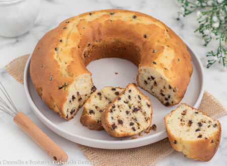 Ciambella al mascarpone e gocce di cioccolato... golosissima!