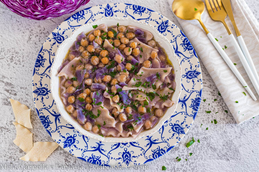 minestra di cavolo viola