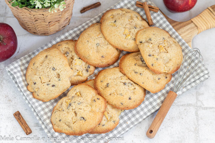 biscotti morbidi con le mele