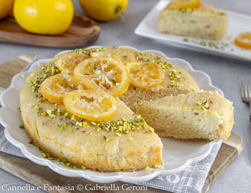 Torta vegana al limone morbida e golosissima pronta in 5 minuti