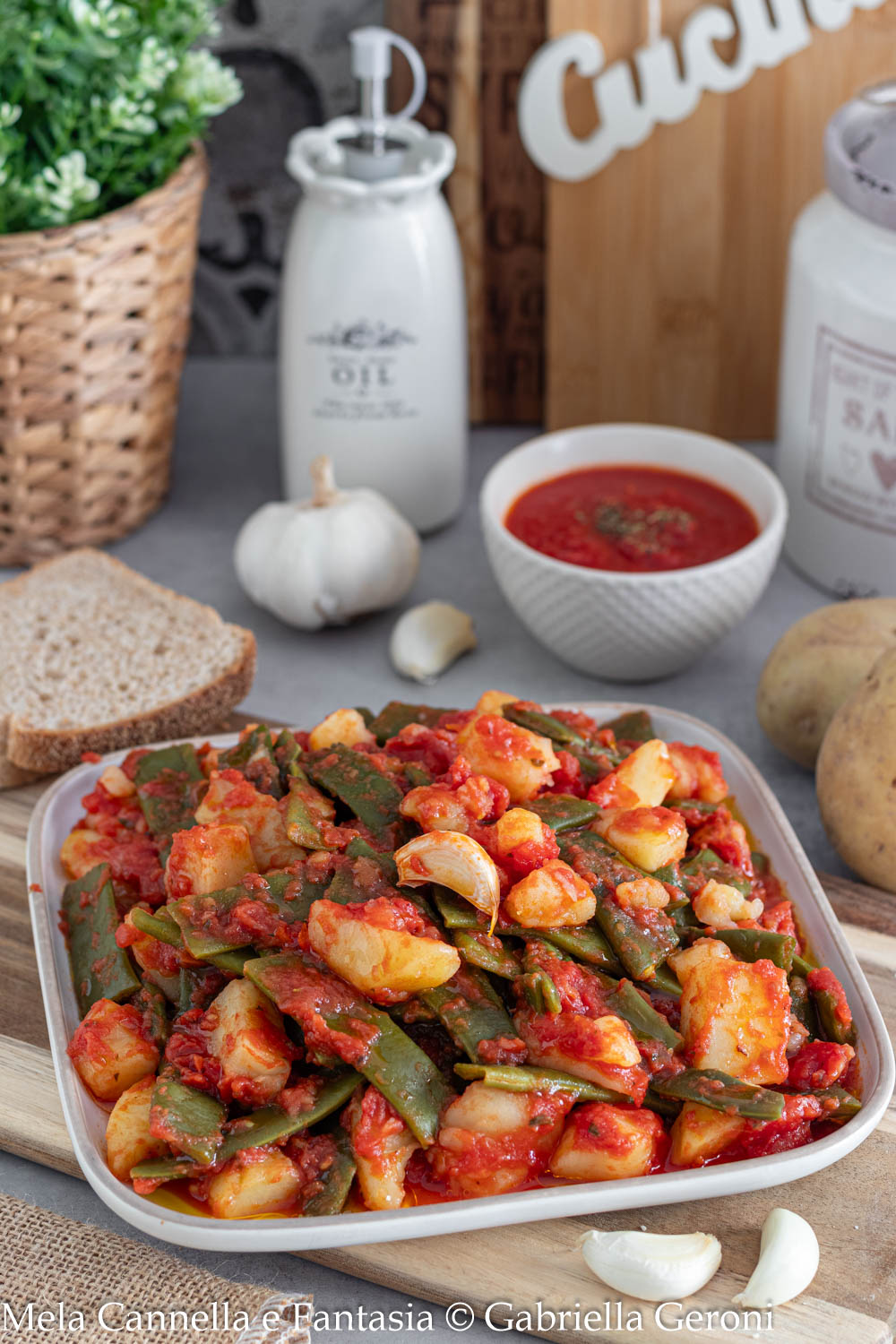 ricetta taccole al pomodoro in padella