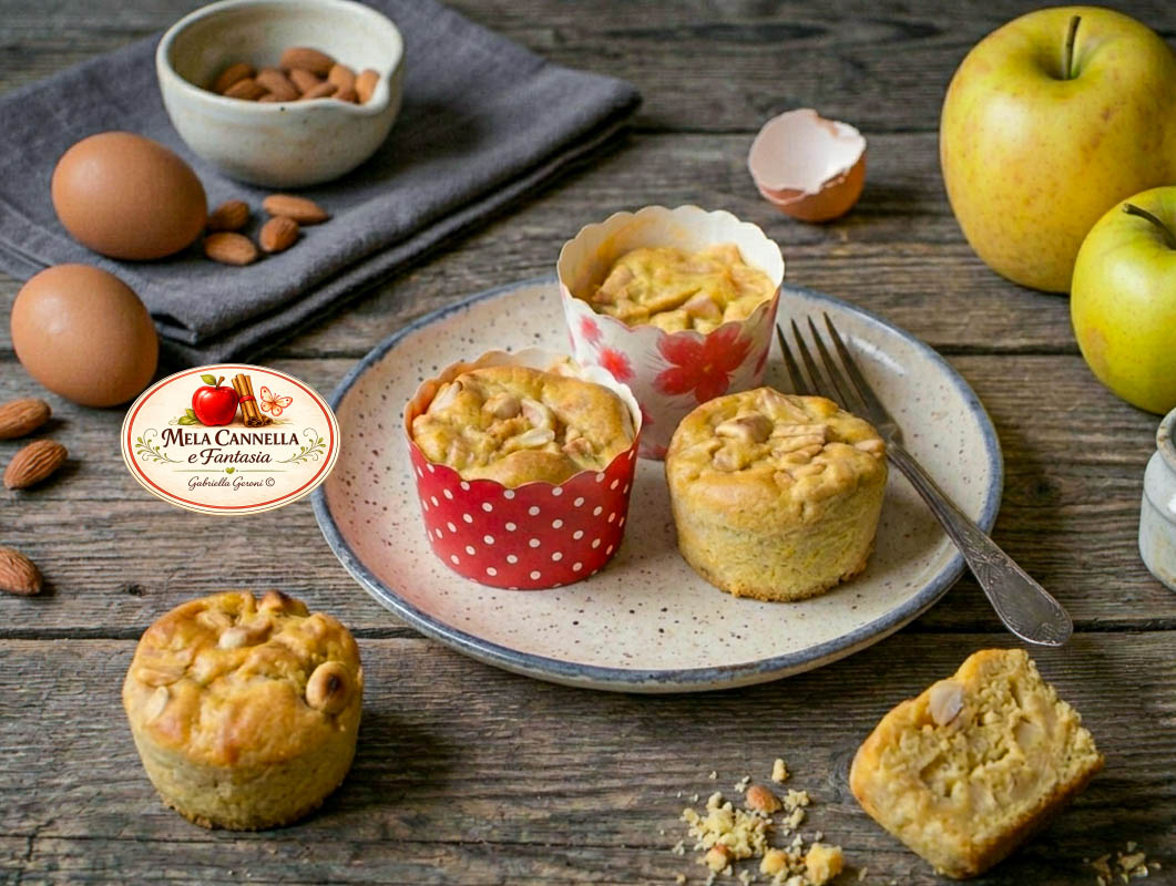muffin alle mele e Amaretto sofficissimi e senza burro