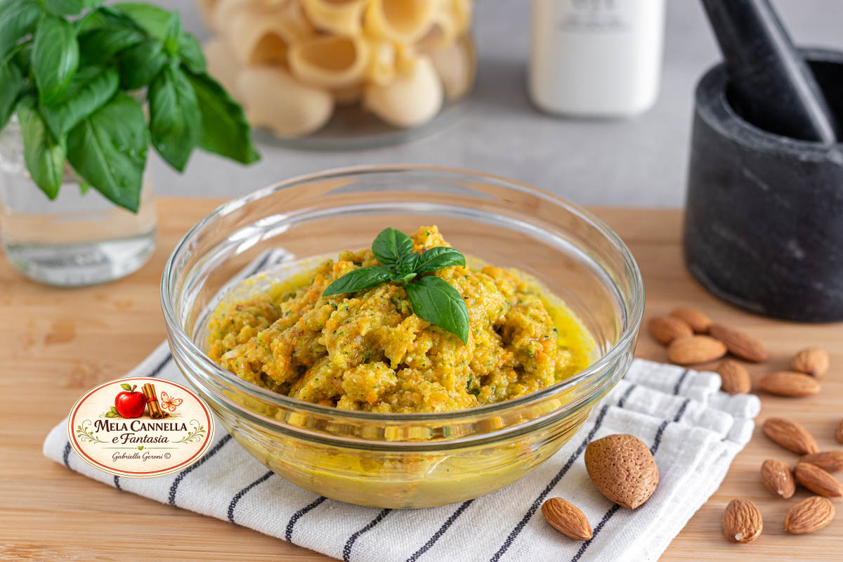 pesto light di carote e zucchine crude