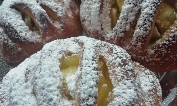 SOFFICE BRIOCHE con cuore di mele