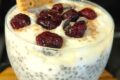 BUDINO CON SEMI DI CHIA yogurt mirtilli e cioccolato