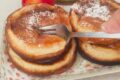 PANCAKE ALLO YOGURT E PESCHE sofficissimi