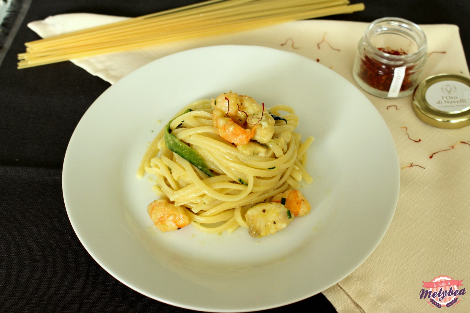 Pasta con pesce, zucchine e zafferano - Le ricette di Melybea