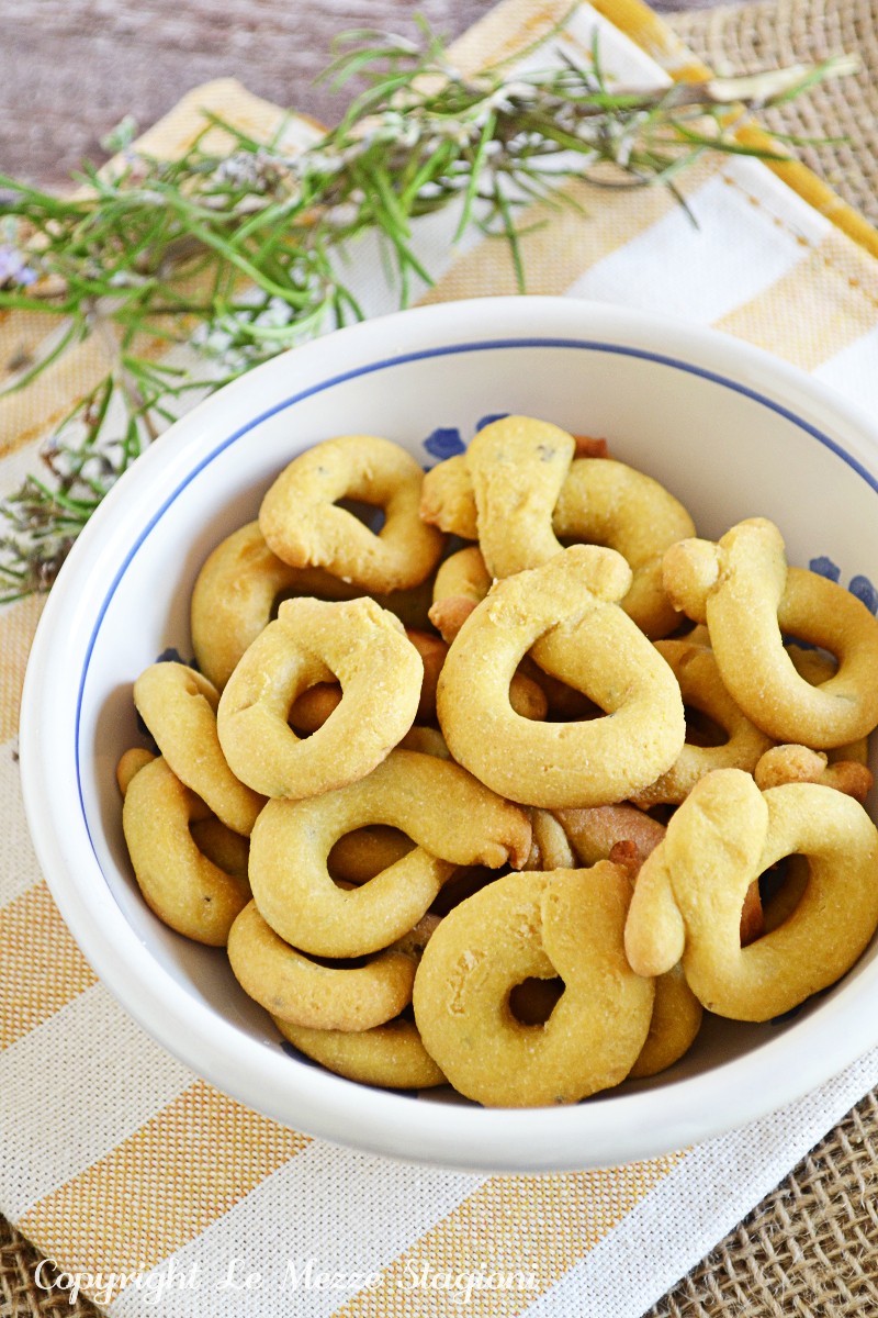 taralli con farina di ceci