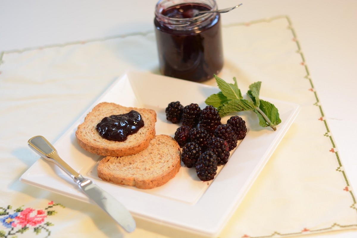 ricetta per marmellata di more