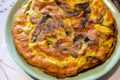 Frittata di friggitelli e cipolline