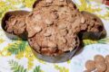 Colomba di pasqua con amaretti