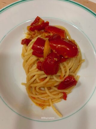 spaghetti ai due pomodorini