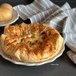 torta rustica patate, speck e scamorza