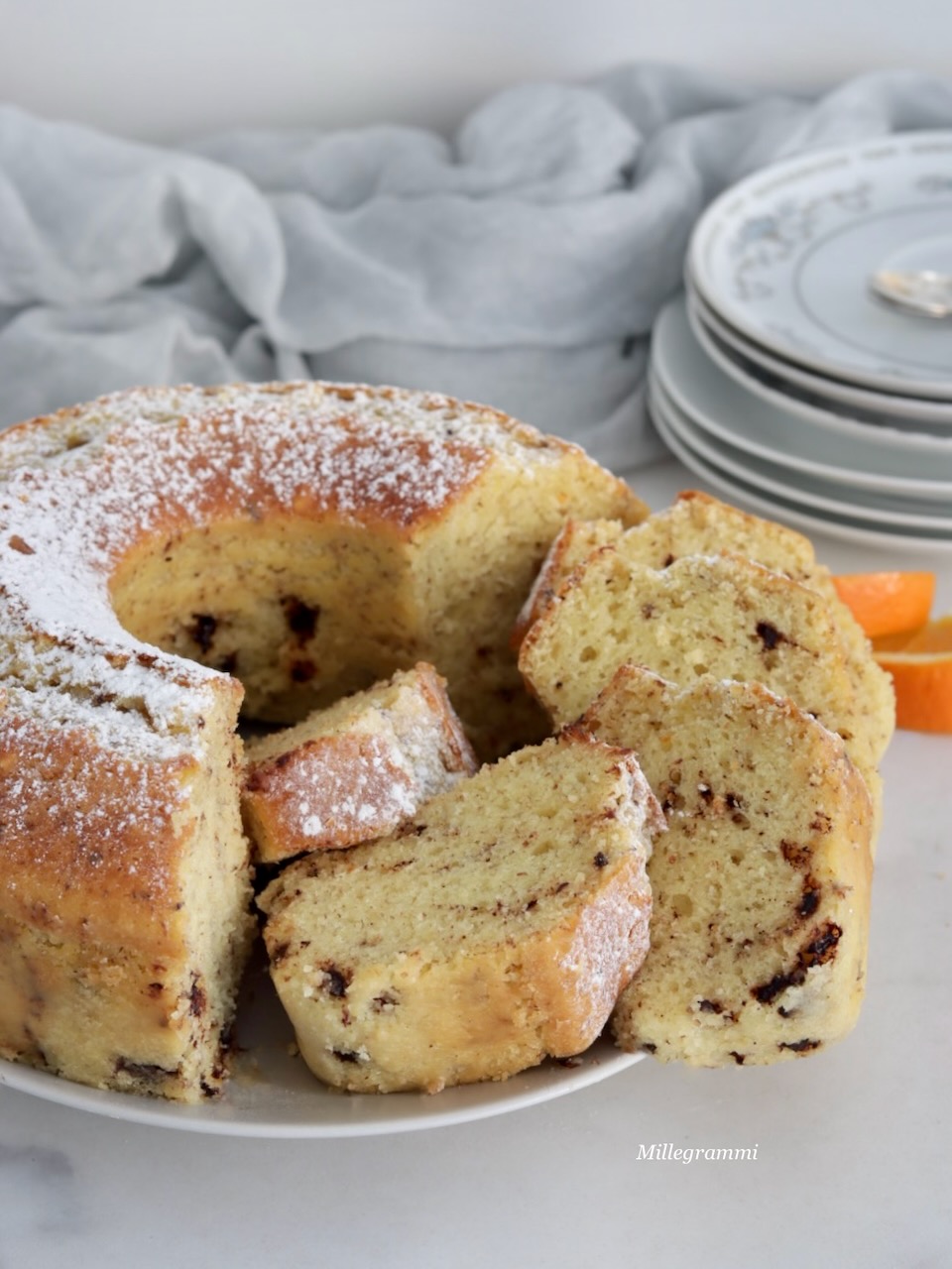 ciambellone all'arancia e cioccolato