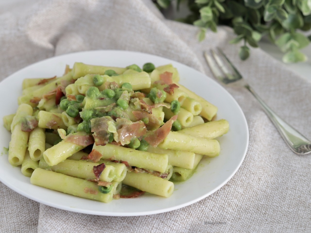 Pasta piselli e speck Millegrammi