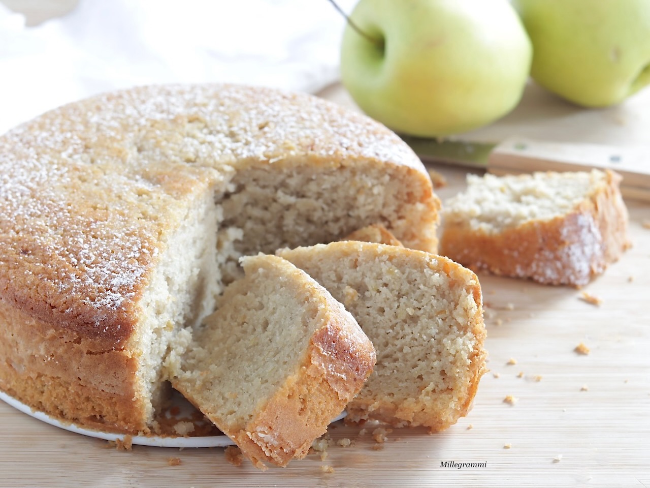 Pan di mele all'acqua, la torta senza burro e senza latte con le mele ...