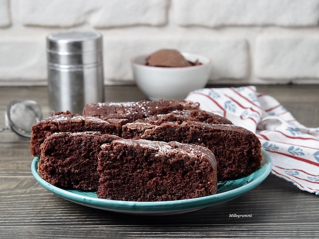 torta con albumi al cacao