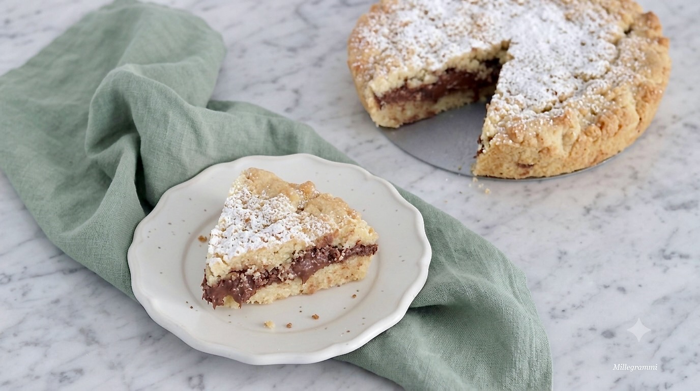 Sbriciolata alla Nutella cotta in friggitrice ad aria su un piano luminoso