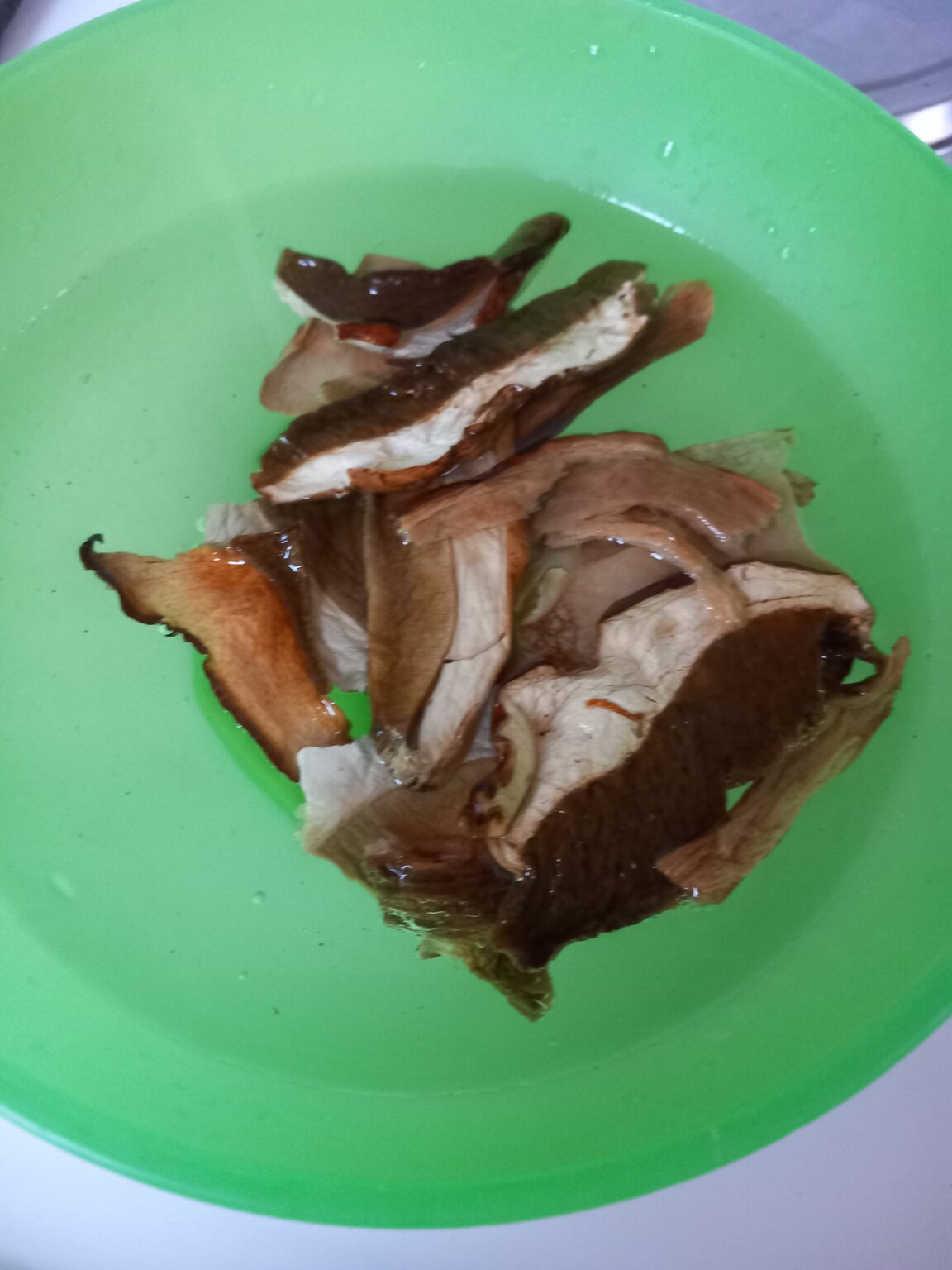 Tagliatelle salsiccia e porcini - Blog di minnie ricette semplici e gustose
