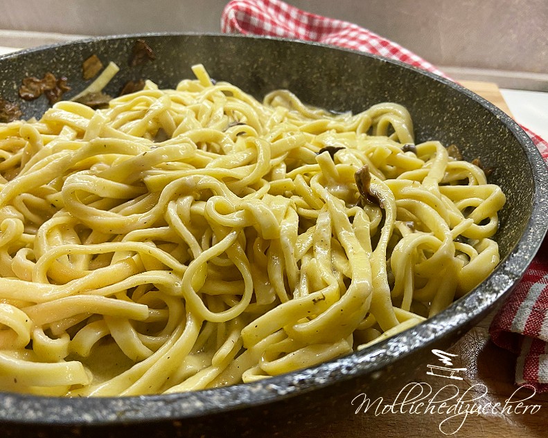 Pasta Con Porcini E Crema Di Parmigiano Mollichedizucchero