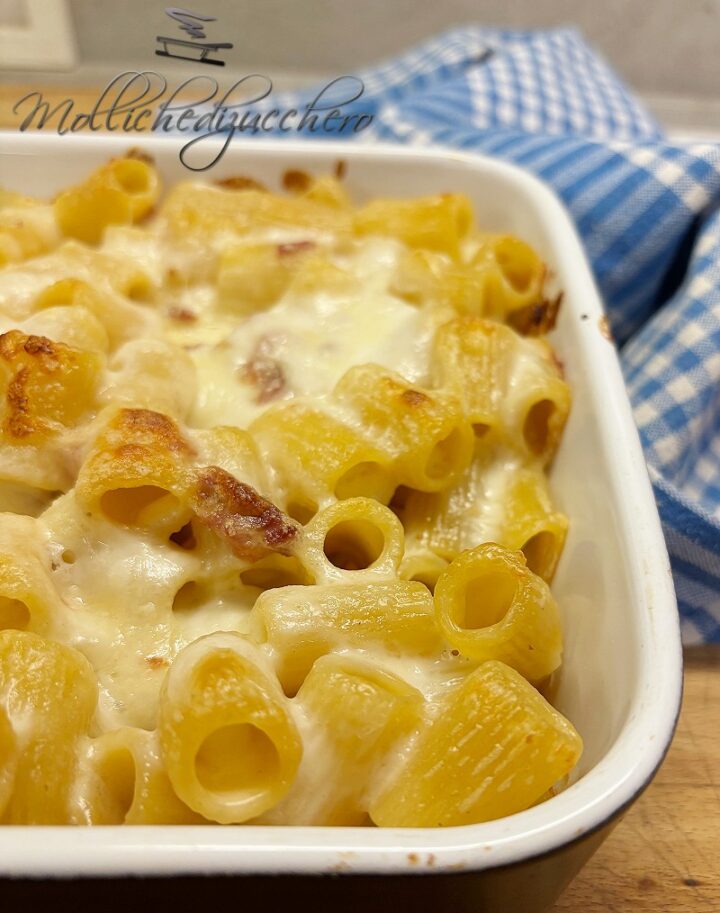 pasta al forno bianca con speck