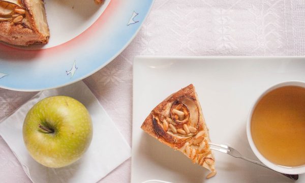 La frutta fa bene… ricetta classica torta di mele