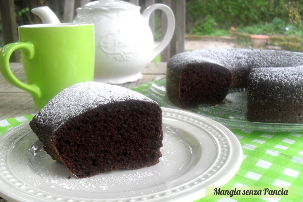 Ciambella al cioccolato light, ricetta senza uova o burro, diario di una dieta - Giorno 429, Mangia senza Pancia