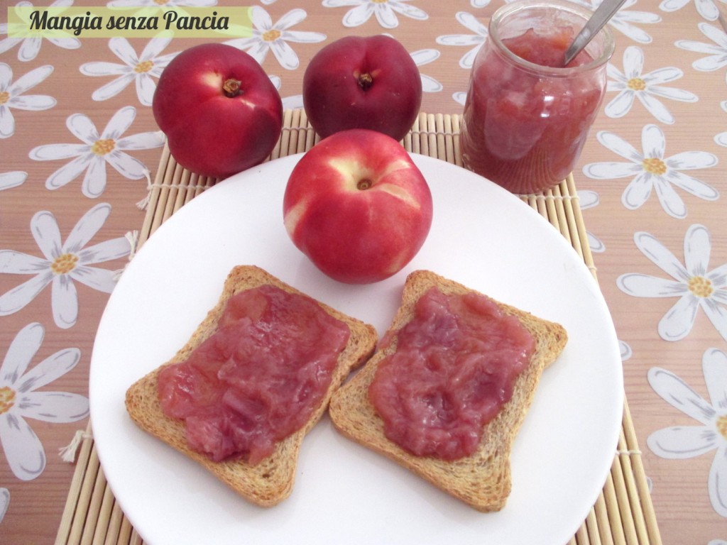 Composta di pesche light