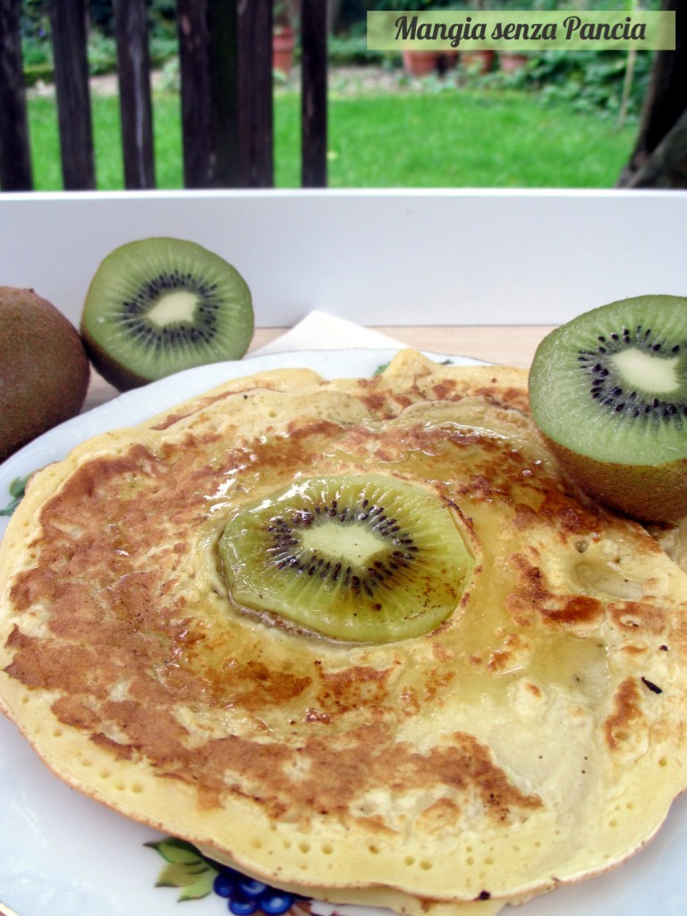 Pancakes light con kiwi sfiziosi, Mangia senza Pancia