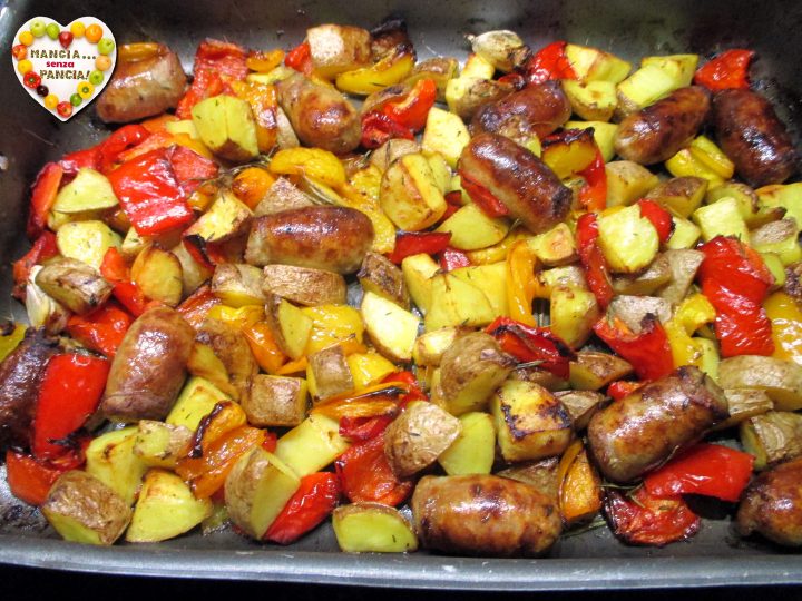 Salsiccia con patate e peperoni