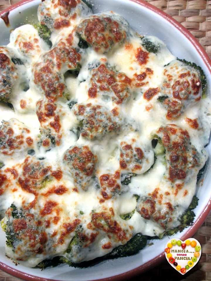 broccoli gratinati con besciamella, Mangia senza Pancia