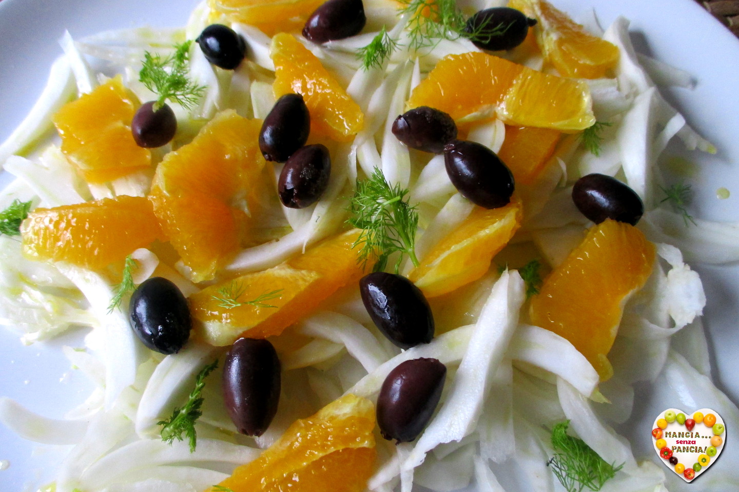 Insalata di finocchi, arance e olive nere