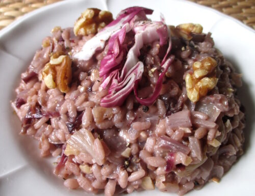 Risotto radicchio e noci vegano