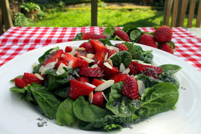 Insalata fragole e spinaci, Mangia senza Pancia