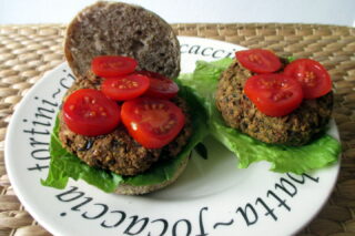 Burger di fagioli neri