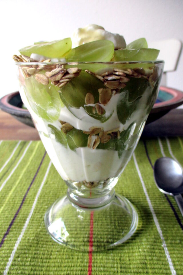 Coppa di avena, yogurt e frutta, Mangia senza Pancia