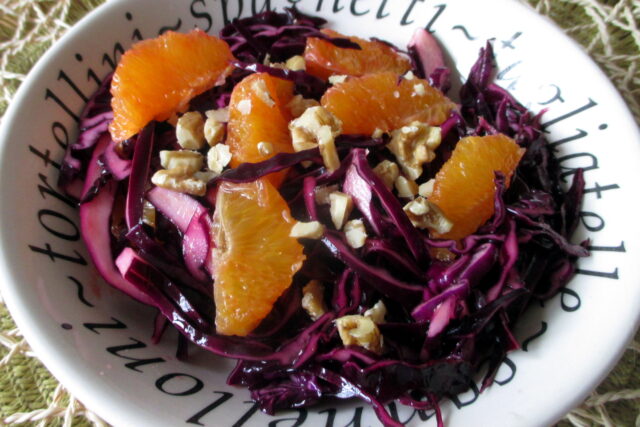 Insalata di cavolo rosso con arance e noci, Mangia senza Pancia