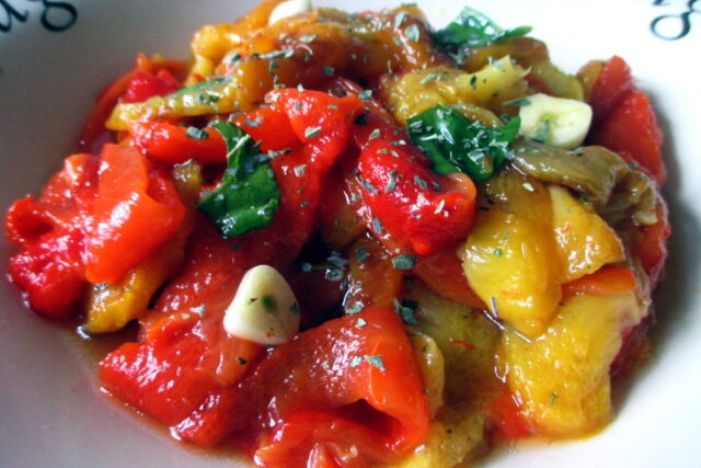 Insalata di peperoni arrostiti, Mangia senza Pancia