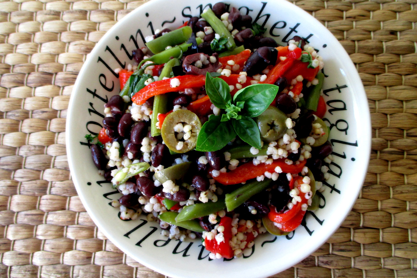 Insalata di sorgo e fagioli con verdure, Mangia senza Pancia