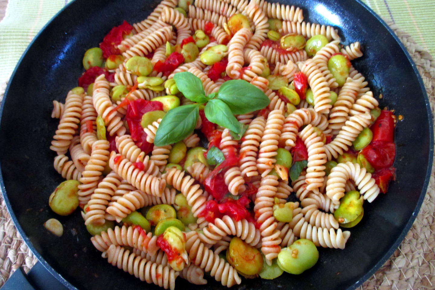Pasta con fave e pomodorini, Mangia senza Pancia