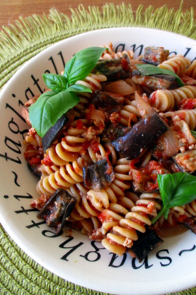Pasta melanzane e tofu affumicato, Mangia senza Pancia