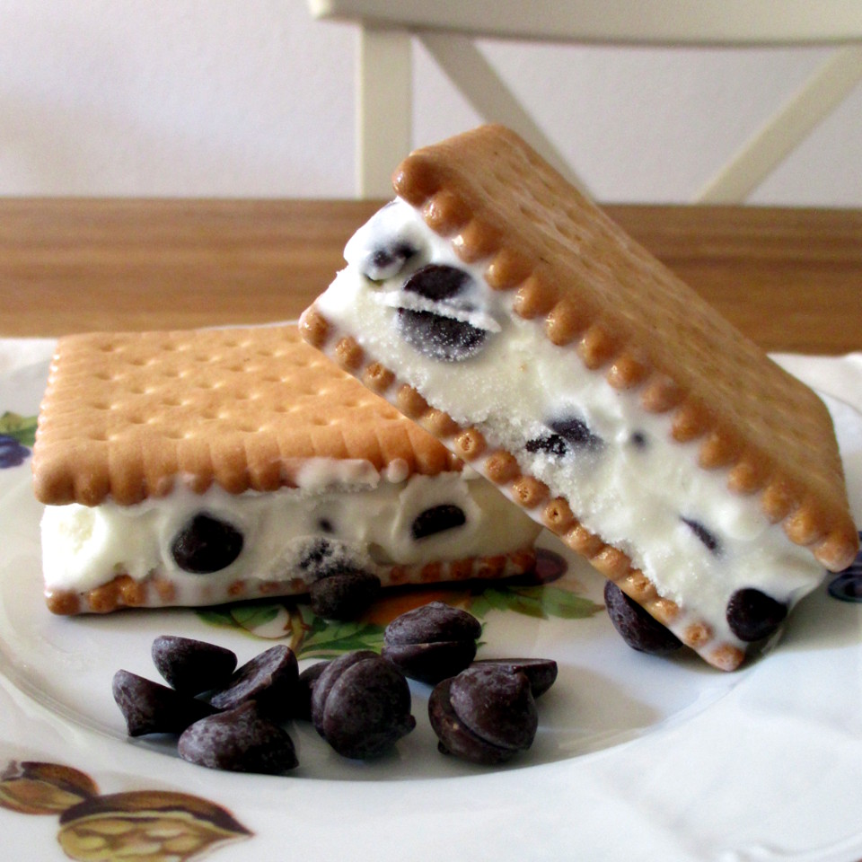 Biscotto gelato light con gocce di cioccolato, Mangia senza Pancia