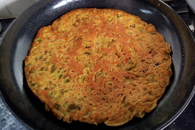 Farifrittata in padella, idea per riusare i gambi delle cime di rapa