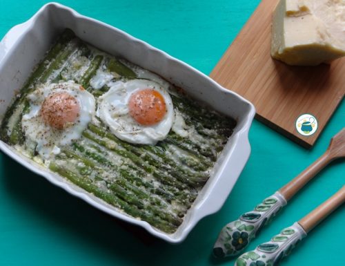 Asparagi gratinati con uova