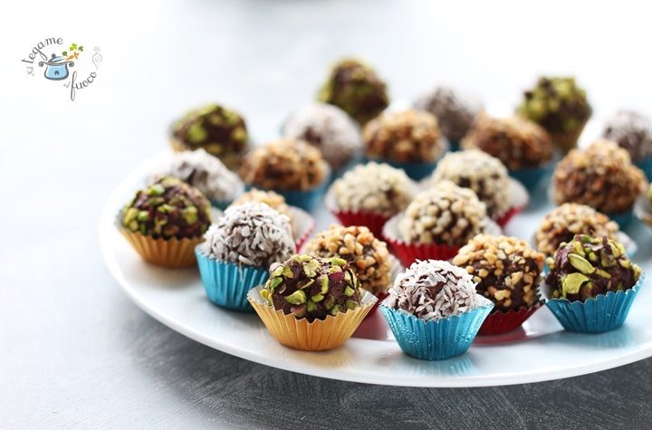 Praline al cioccolato senza zucchero Praline al cioccolato senza zucchero